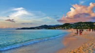 Grenada ist eine Insel der Kleinen Antillen und ein eigenständiger Staat im Commonwealth of Nations. Grenada liegt südlich von Saint Vincent am Übergang von der Karibik in den Atlantik. Zum...