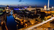 Berliner Skyline zur blauen Stunde Querformat © claudecastor86 #44548580 